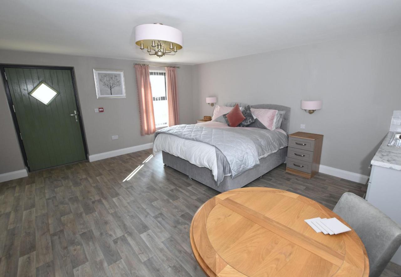 Homestead Hillsborough Guest Rooms المظهر الخارجي الصورة